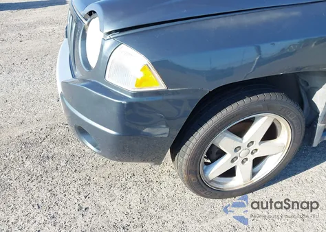 2007 Jeep Compass Limited из США, поврежденный, VIN 1J8FT57W87D241714